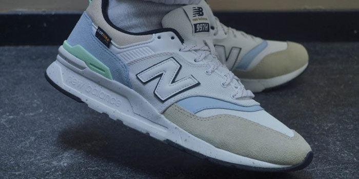 New Balance 997H "Sandstorm" - Fields