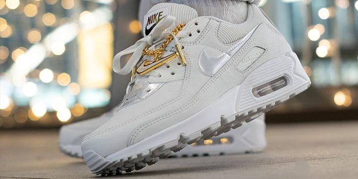 Air Max 90 "Summit White" - Fields