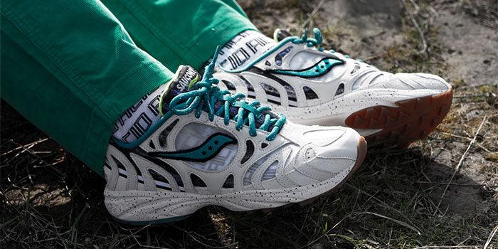 Saucony Grid Azura 2000 "Creme/Blue" - Fields